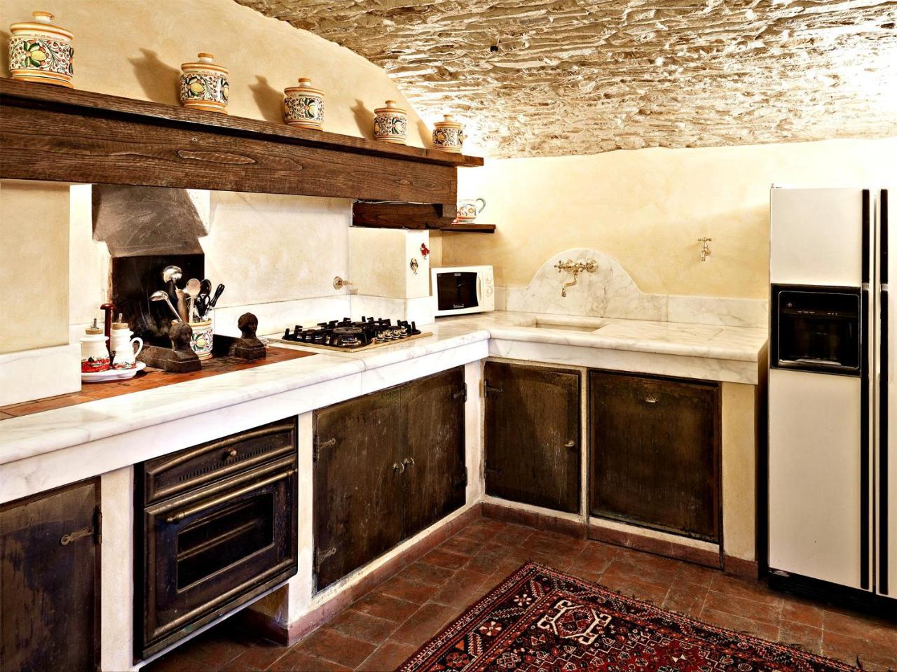Villa Eleonora Ampinana Buitenkant foto