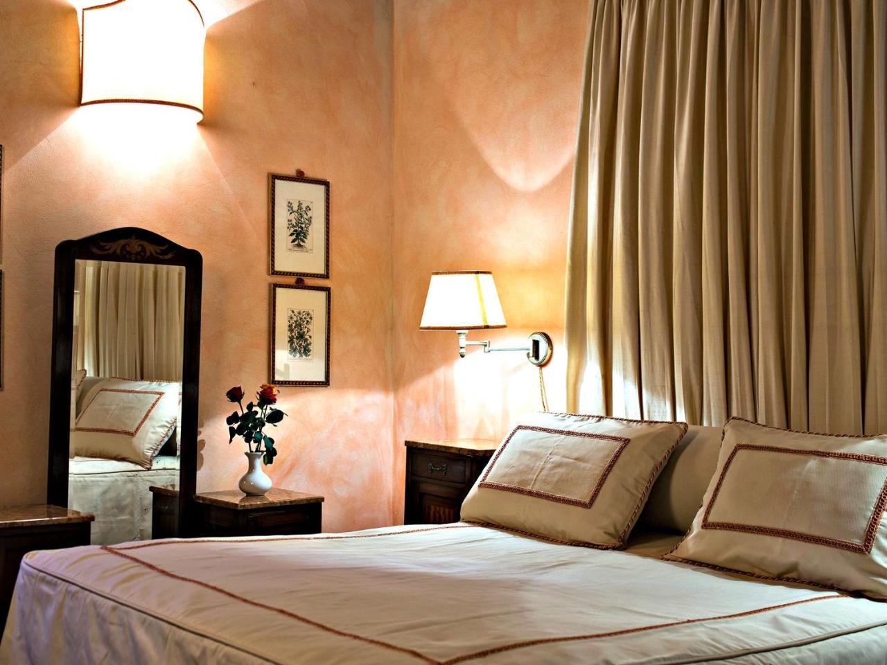 Villa Eleonora Ampinana Buitenkant foto