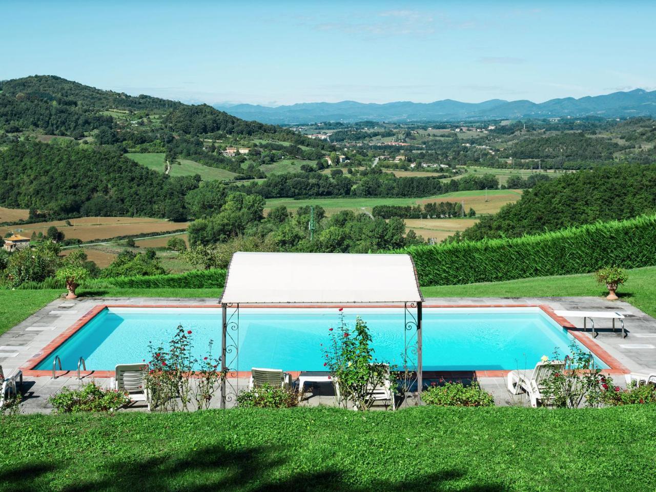 Villa Eleonora Ampinana Buitenkant foto